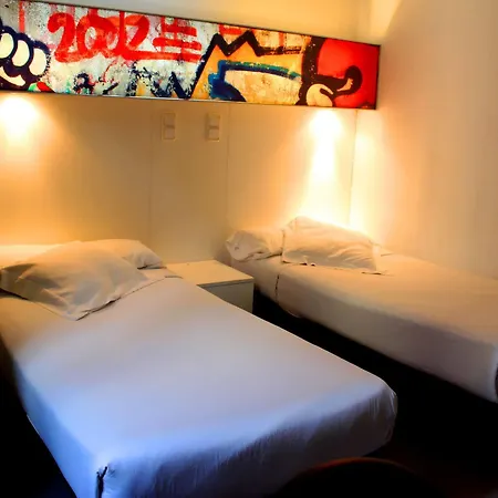 Hostel Raval Botella Private Barcelona
