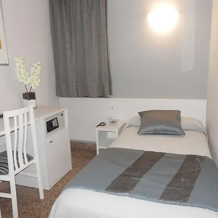 Nuevo Triunfo Hotel