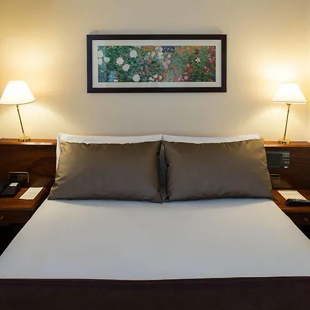 Hotel Catalonia Roma Barcelona