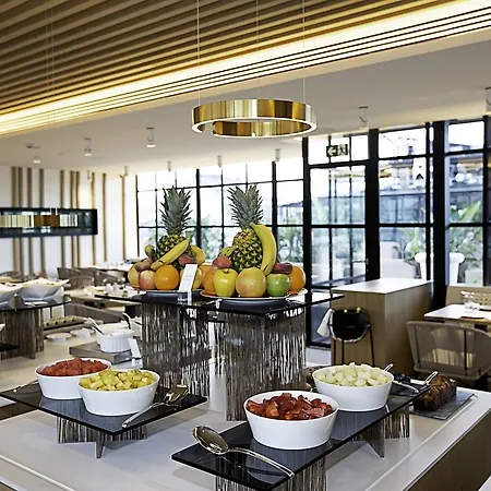 Hotel Monument 5*