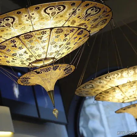 Ξενοδοχείο Bagues, A Small Luxury Of The World 5*