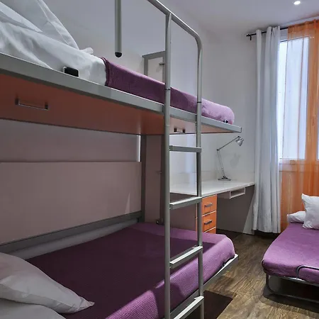 Aspasios Urquinaona Appartement