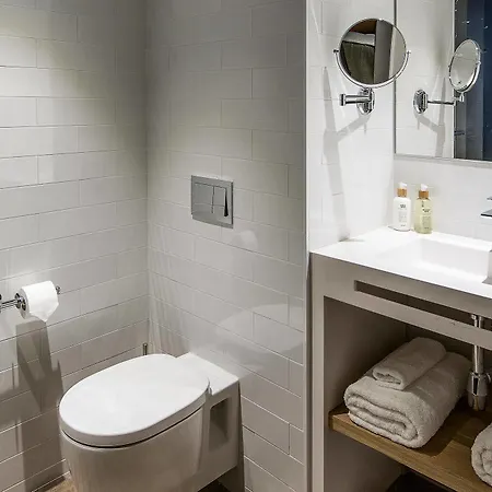 Yurbban Trafalgar Hotel Barcelona