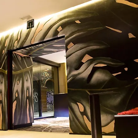 House 3* Barcelona