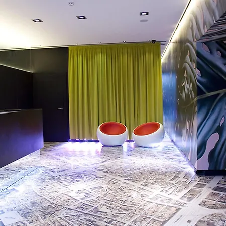 Hotel House 3*