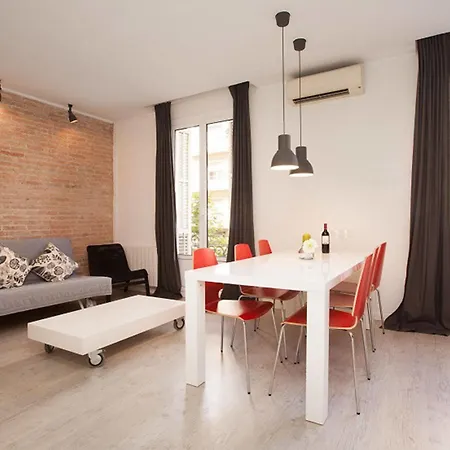 Rent Diagonal-aribau