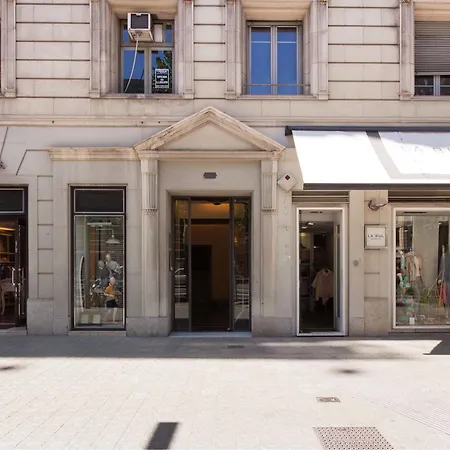 Rent Diagonal-aribau Hotel 3*