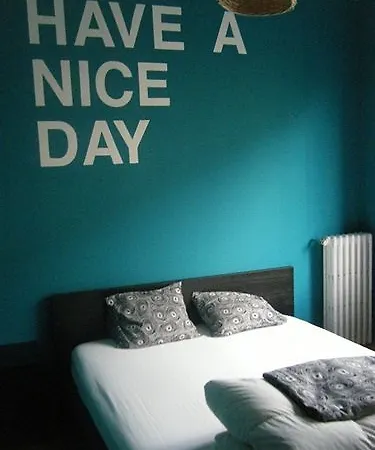 Buba House Hostel *