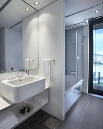 Cosmo Sants Hotel