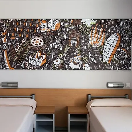 Hostel Pere Tarres