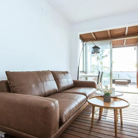 Exclusive Sagrada Familia Penthouse With Sea Views *