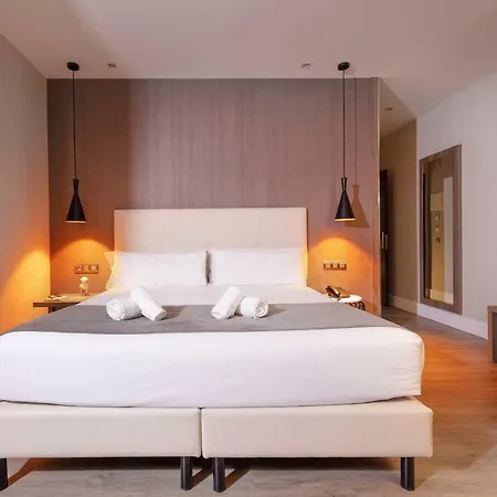 Oasis 2* Барселона