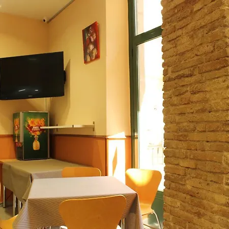 El Jardi Hotel