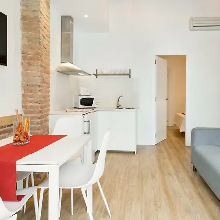 Bcnstop Parc Gueell Aparthotel 3*