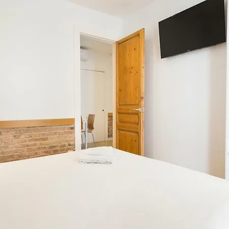 Bcnstop Parc Gueell Aparthotel
