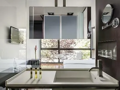 Ikonik Angli 4*