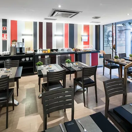 Catalonia Roma Hotel Barcelona
