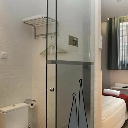 Hostemplo Sagrada Familia Penzion 3*