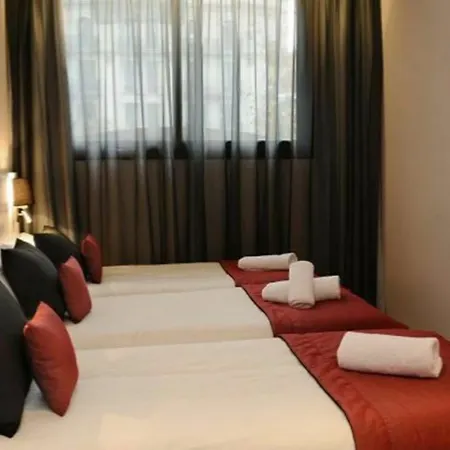 Hostemplo Sagrada Familia 3* Barcelona