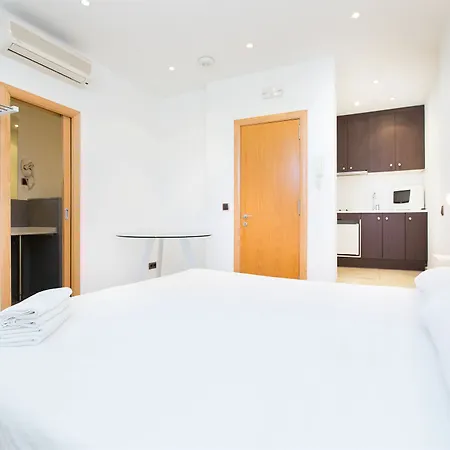 Ainb Ramblas-colon Appartement *