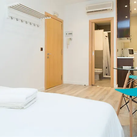 Ainb Ramblas-colon Appartement *