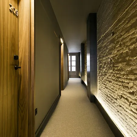 Hotel Yurbban Passage & 4*