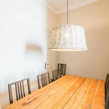 Placa Universitat Apartment