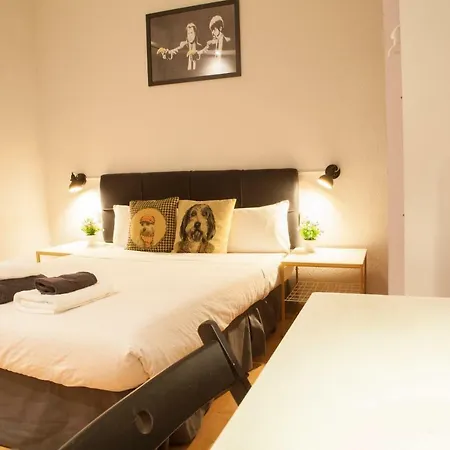 Wow Hostel