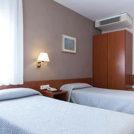 Otel Bonanova Park 2*