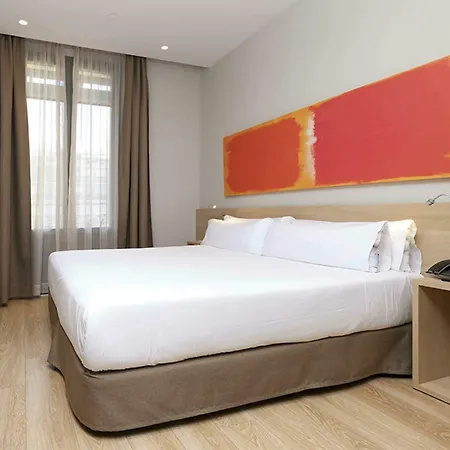 Ambit Hotel