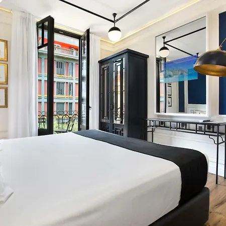 Hotel Market 3*