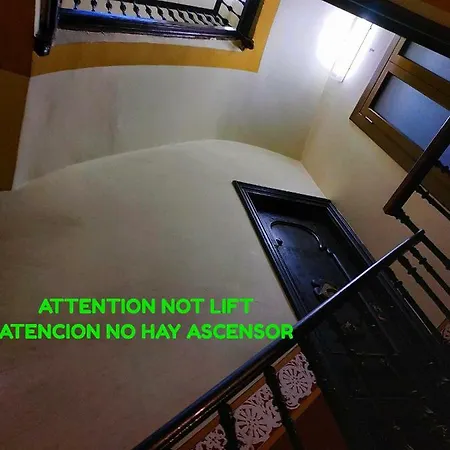 Penthouse Pza Espana - 4th Floor *