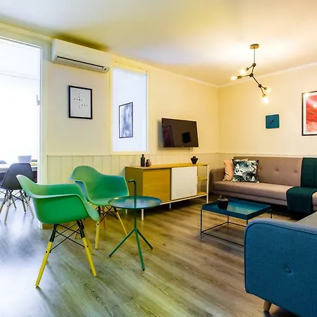 Friendly Rocafort Eixample Apartment