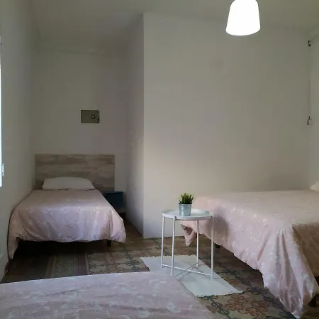 Break In Gothic Hostal 2* برشلونة