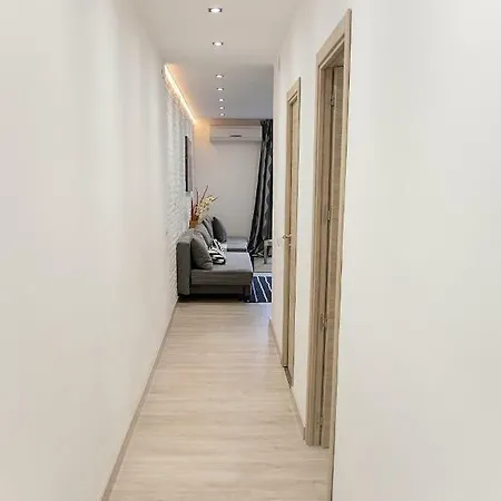 Your - Sagrada Familia Apartament