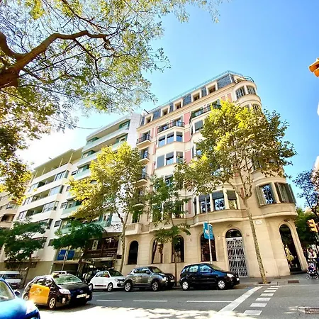 Madrazo بيت ضيافة برشلونة