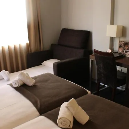 Hotell Madanis 4*