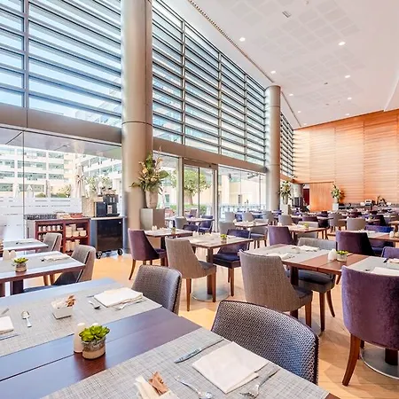 Отель Eurostars Grand Marina Gl
