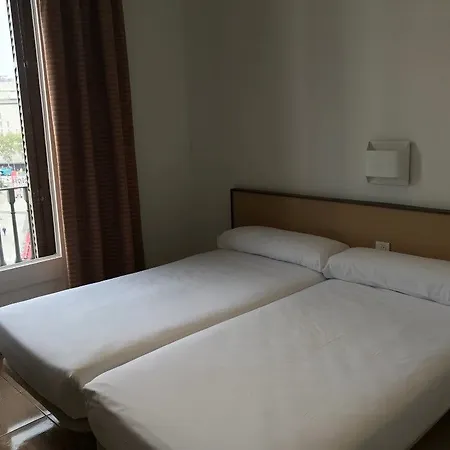 Monegal Szálloda 2*