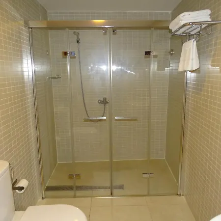 The 592 - Adults Only 3*