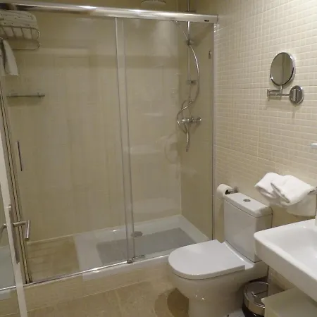 The 592 - Adults Only Pensión 3*