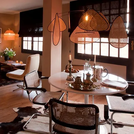 Lejlighedshotel Isabella's House 3*