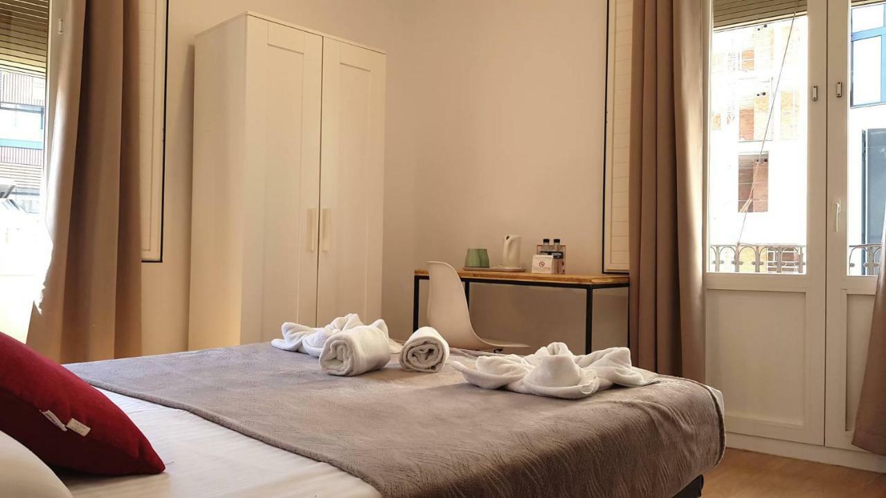 Hostal la palmera barcelona