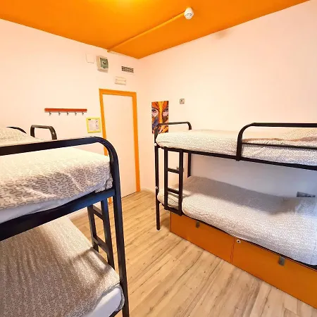Arc House Gracia * Барселона