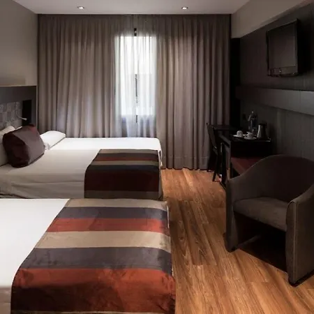 Catalonia Port 4*