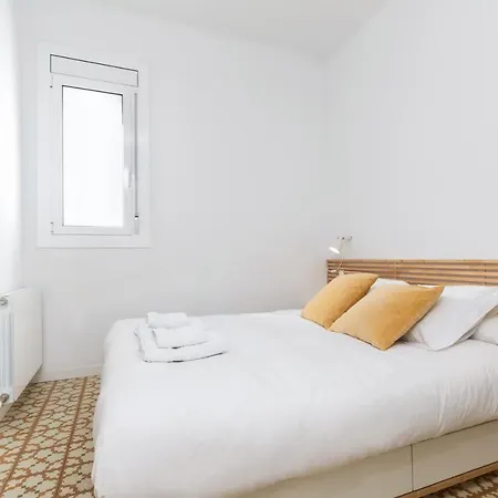 Montaber - Gracia Apartment *