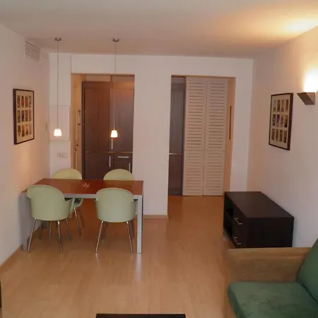 Sant Jordi Fontanella Apartment *