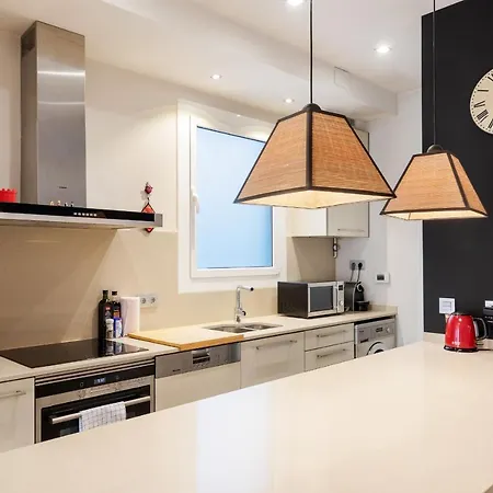Amazing 2 Bed Apt, Sleeps 6 Nr Eixample Lägenhet Barcelona