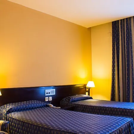 Atlantis By Atbcn Hotel 3*