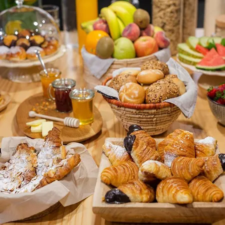 Hotell Margot House 4*